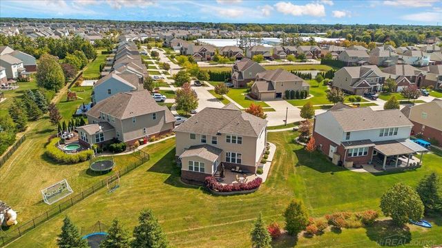 49479 Gaviota Lane, Macomb Twp, MI 48044