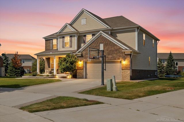 49479 Gaviota Lane, Macomb Twp, MI 48044