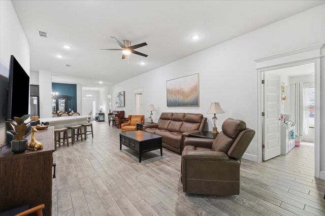477 LAKE VISTA DRIVE, Auburndale, FL 33823