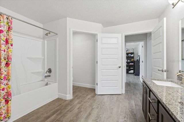477 LAKE VISTA DRIVE, Auburndale, FL 33823