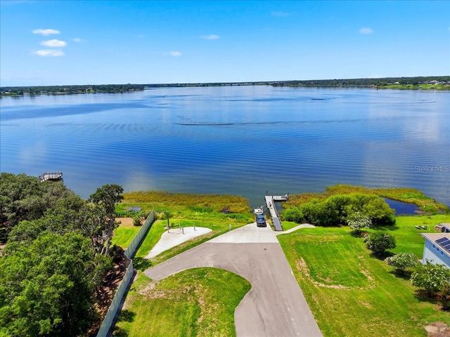 477 LAKE VISTA DRIVE, Auburndale, FL 33823