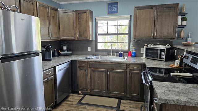 639 Killarney Drive, Sebring, FL 33870