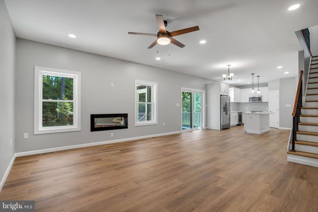 3047 DINGHY CT, Greenbackville, VA 23356