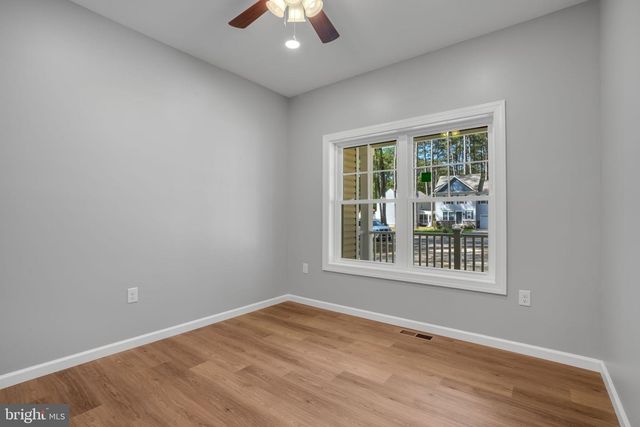 3047 DINGHY CT, Greenbackville, VA 23356