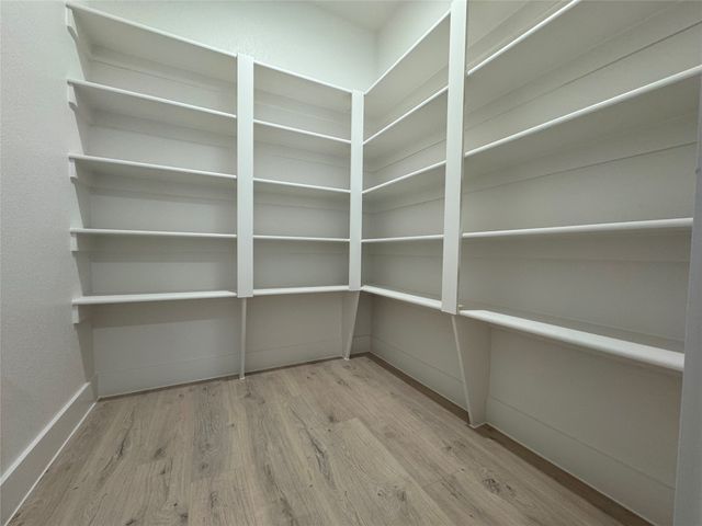 137 Red Fox, Godley, TX 76044