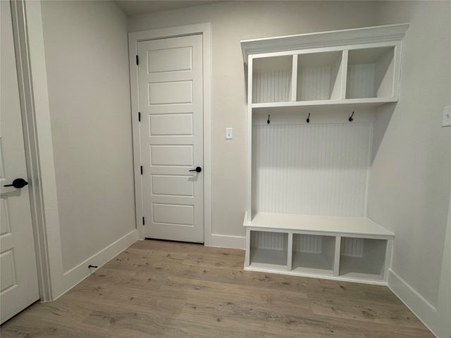 137 Red Fox, Godley, TX 76044