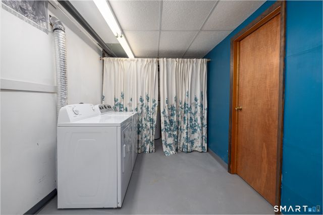 111 Wooster Street 1C, Naugatuck, CT 06770