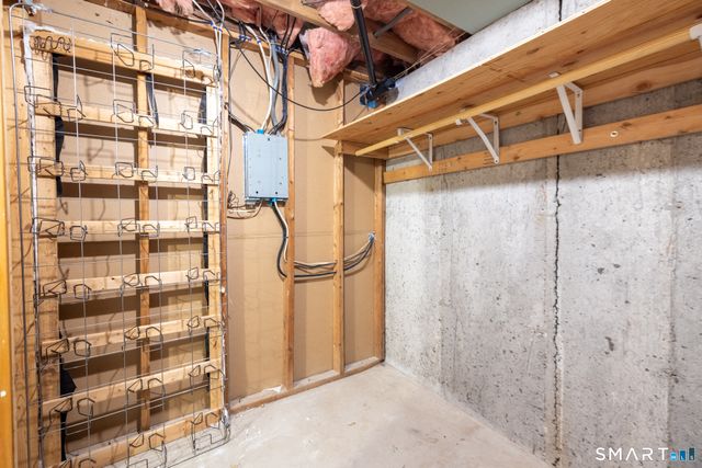 111 Wooster Street 1C, Naugatuck, CT 06770