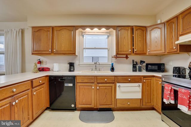 713-715 MEDWAY RD, Hagerstown, MD 21740