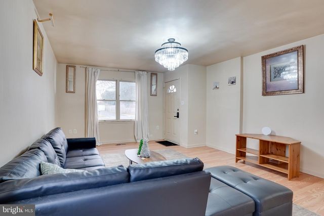 713-715 MEDWAY RD, Hagerstown, MD 21740