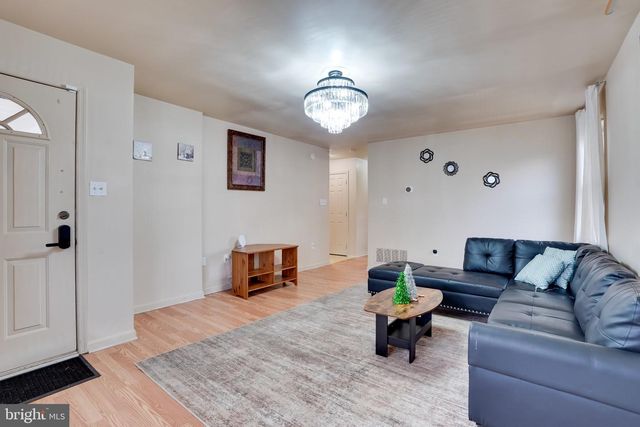 713-715 MEDWAY RD, Hagerstown, MD 21740