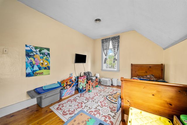 79 Winter Street, Rochester, NH 03867