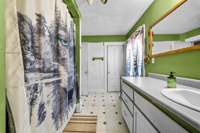 79 Winter Street, Rochester, NH 03867