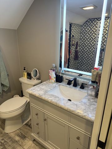 31 Mckenney Cir, Andover, MA 01810