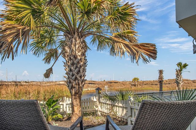 600 Center Square North 7, Port Aransas, TX 78373