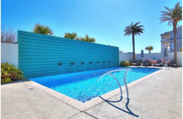 600 Center Square North 7, Port Aransas, TX 78373