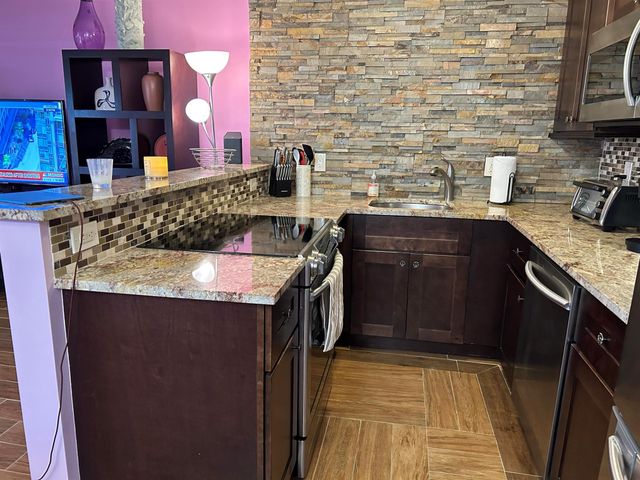 3070 Cornwall D 3070 D, Boca Raton, FL 33434