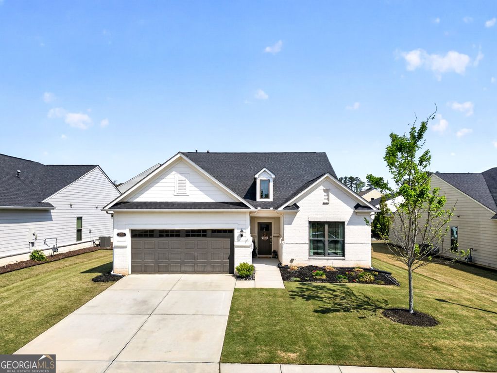 566 Colebrook Way, Peachtree City, GA 30269