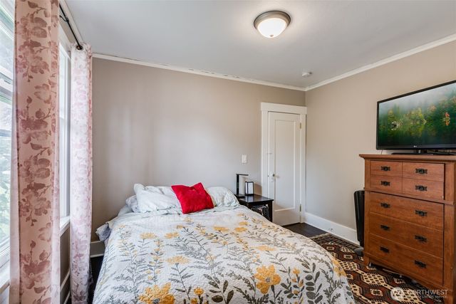 220 S 47th Street, Tacoma, WA 98408