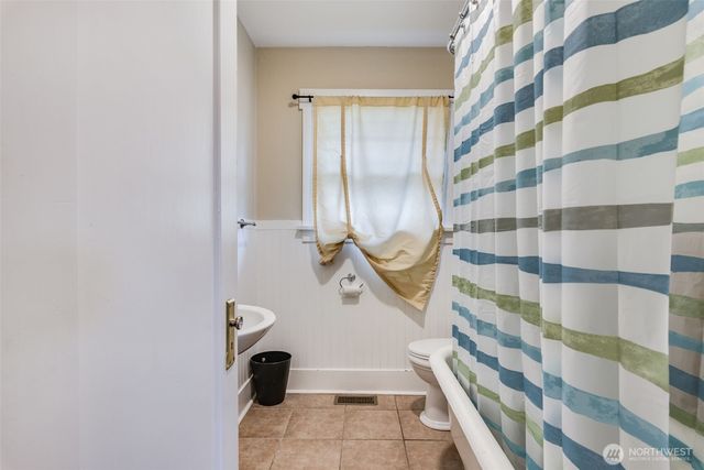 220 S 47th Street, Tacoma, WA 98408