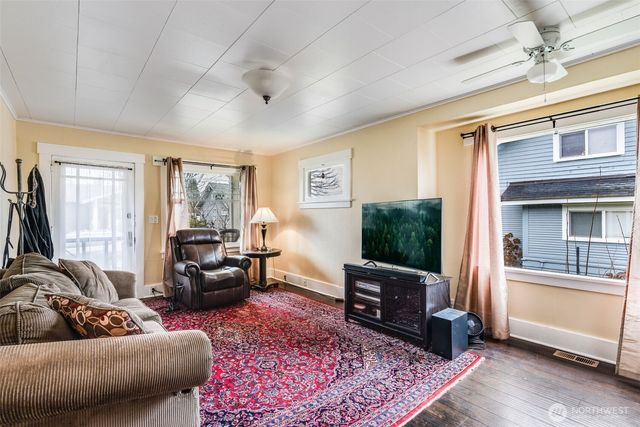 220 S 47th Street, Tacoma, WA 98408