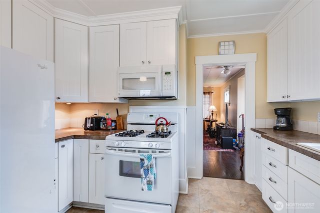 220 S 47th Street, Tacoma, WA 98408