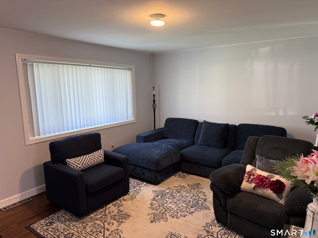 84 Townsend Avenue, Waterbury, CT 06705