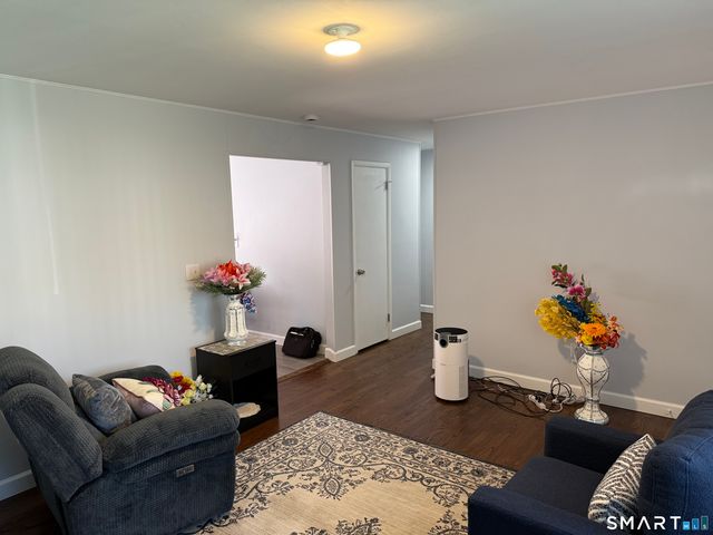 84 Townsend Avenue, Waterbury, CT 06705