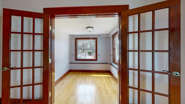 429 7th Street NW, Rochester, MN 55901