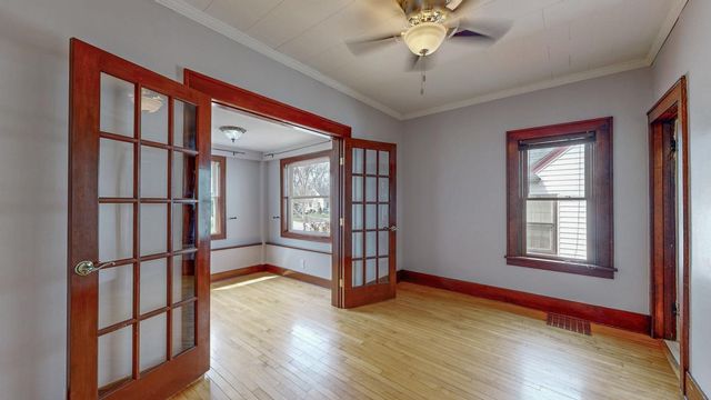 429 7th Street NW, Rochester, MN 55901