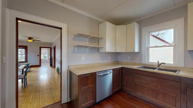 429 7th Street NW, Rochester, MN 55901