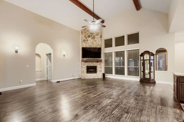 1221 Kittery Drive, Desoto, TX 75115