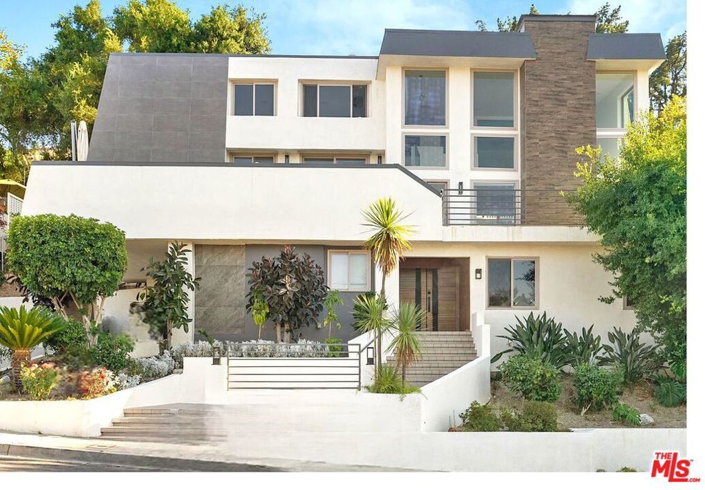 3539 Alana Drive, Sherman Oaks, CA 91403