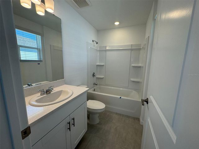 3133 SKYLINE LOOP, Kissimmee, FL 34758