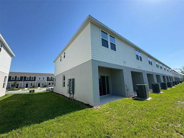 3133 SKYLINE LOOP, Kissimmee, FL 34758