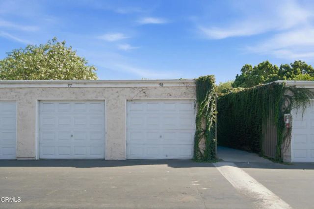 536 Spring Road 98, Moorpark, CA 93021