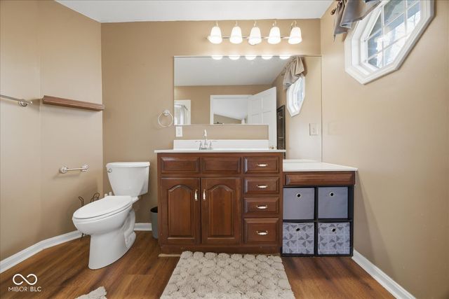 1812 S Clark Road, Shelbyville, IN 46176