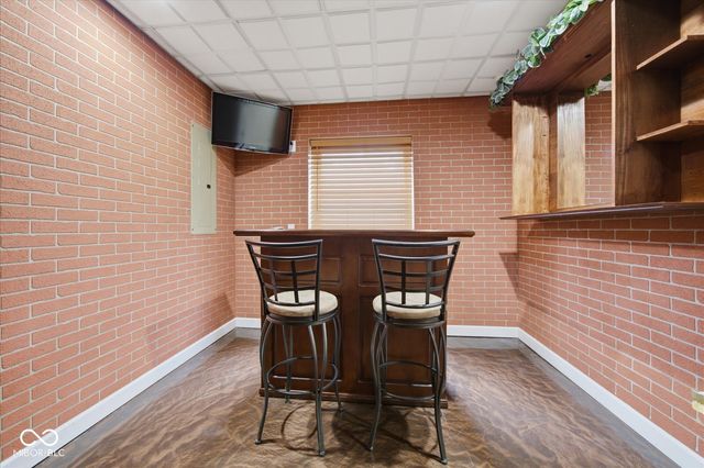 1812 S Clark Road, Shelbyville, IN 46176