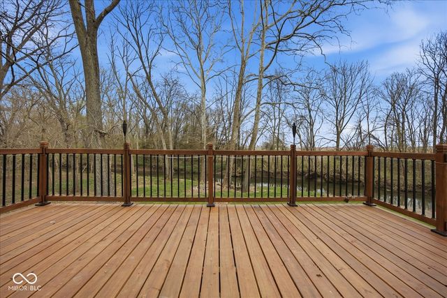 1812 S Clark Road, Shelbyville, IN 46176