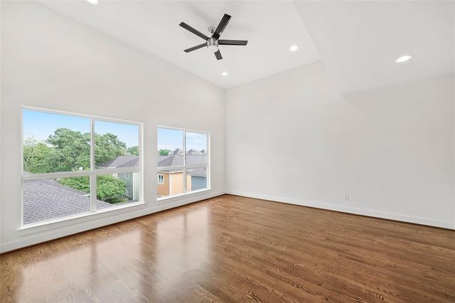 1539 W 23rd Street D, Houston, TX 77008