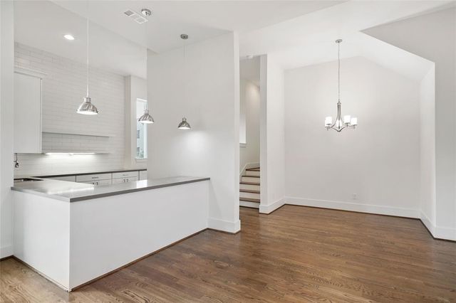 1539 W 23rd Street D, Houston, TX 77008