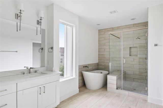 1539 W 23rd Street D, Houston, TX 77008