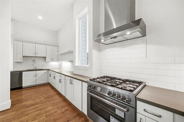 1539 W 23rd Street D, Houston, TX 77008