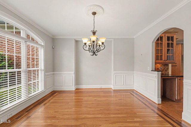 8120 Zinfandel Drive, Kernersville, NC 27284