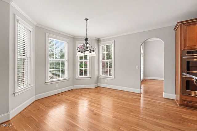 8120 Zinfandel Drive, Kernersville, NC 27284