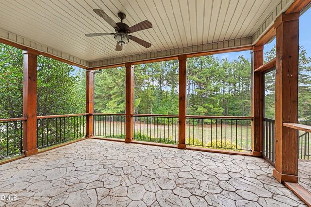 8120 Zinfandel Drive, Kernersville, NC 27284