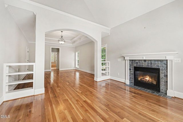 8120 Zinfandel Drive, Kernersville, NC 27284