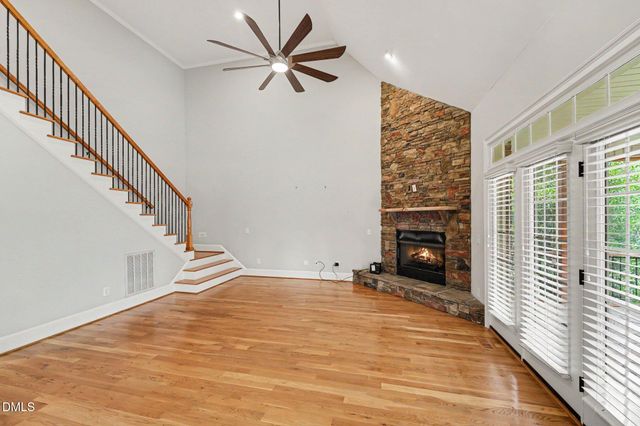 8120 Zinfandel Drive, Kernersville, NC 27284