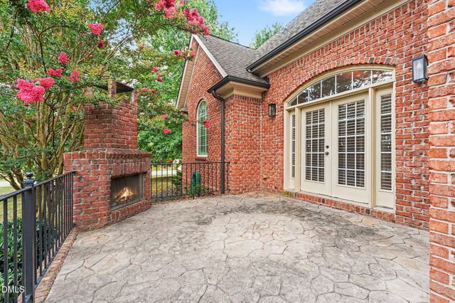 8120 Zinfandel Drive, Kernersville, NC 27284