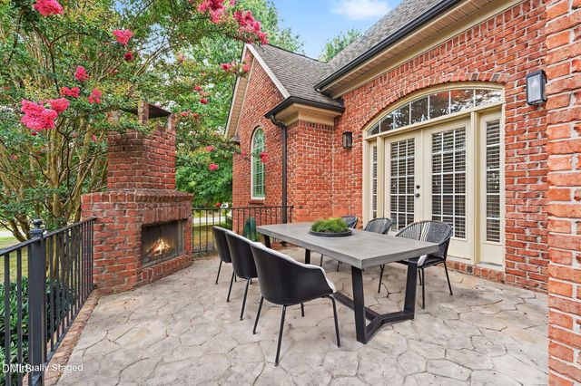 8120 Zinfandel Drive, Kernersville, NC 27284